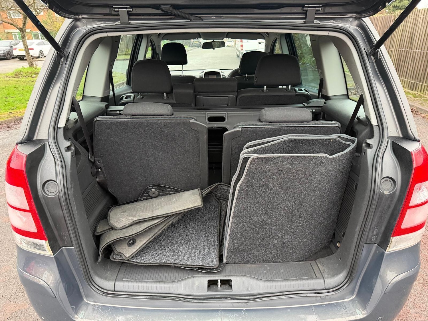 Used Vauxhall Zafira 2014 for sale - 76997229: Photo 35