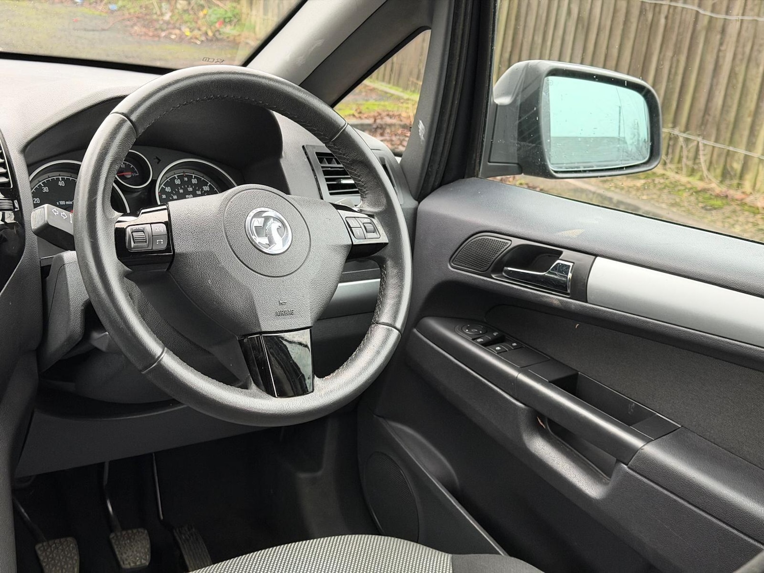 Used Vauxhall Zafira 2014 for sale - 76997229: Photo 39