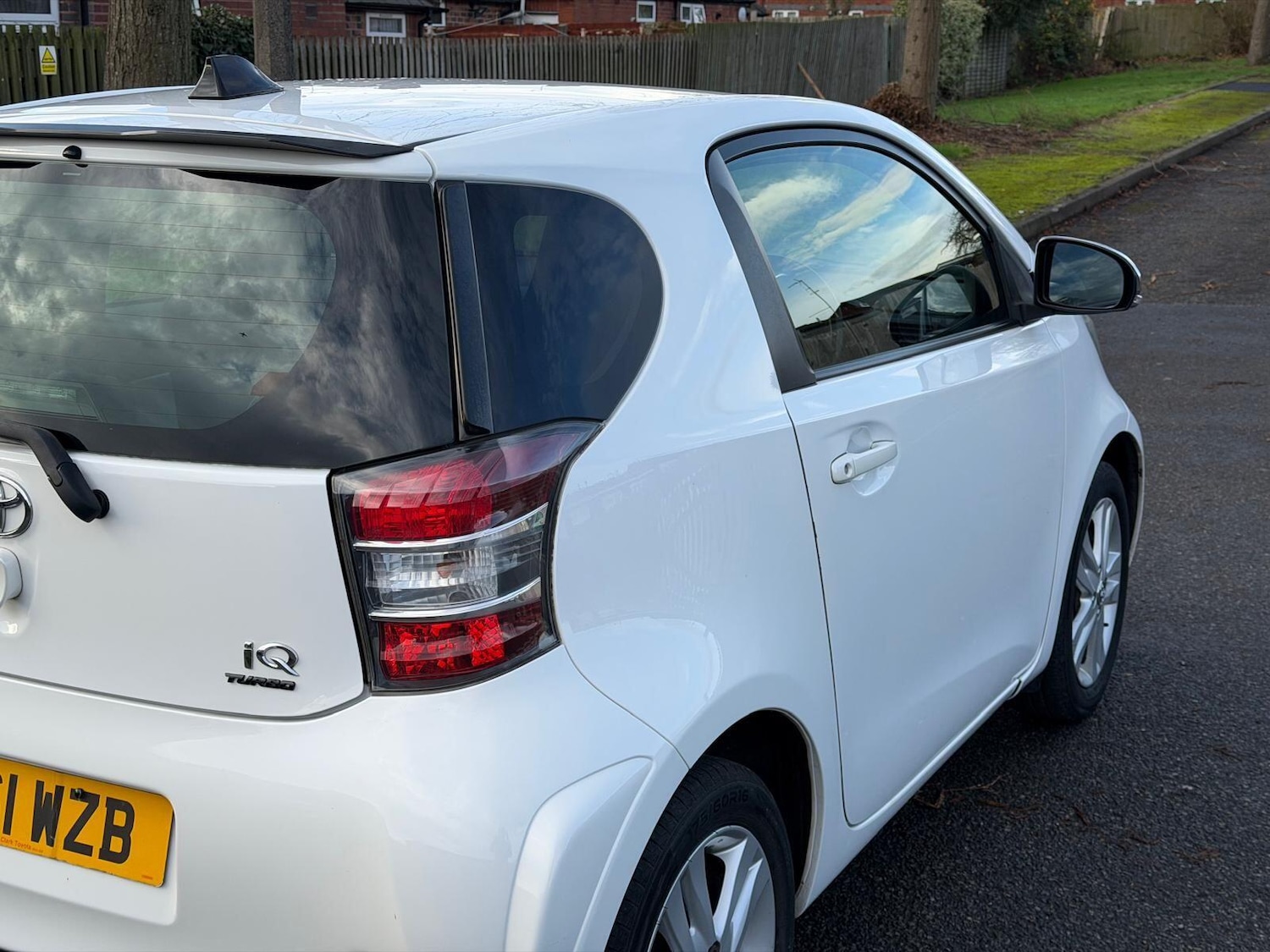 Used Toyota IQ 2011 for sale - 76913770: Photo 10
