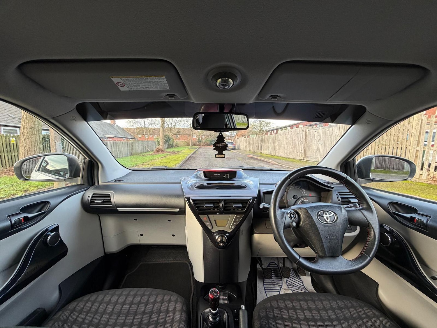 Used Toyota IQ 2011 for sale - 76913770: Photo 14