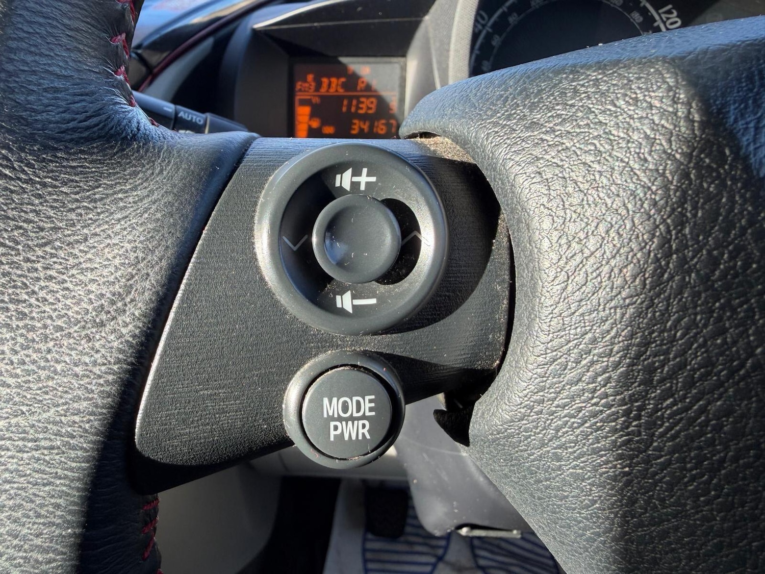 Used Toyota IQ 2011 for sale - 76913770: Photo 18