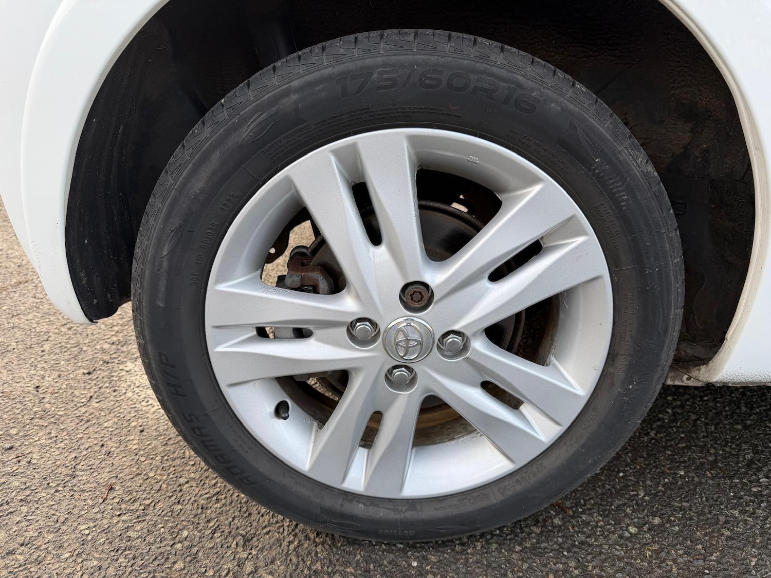 Used Toyota IQ 2011 for sale - 76913770: Photo 28