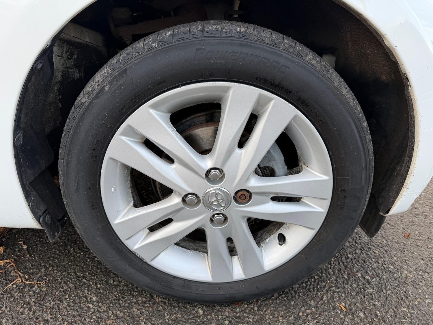 Used Toyota IQ 2011 for sale - 76913770: Photo 29