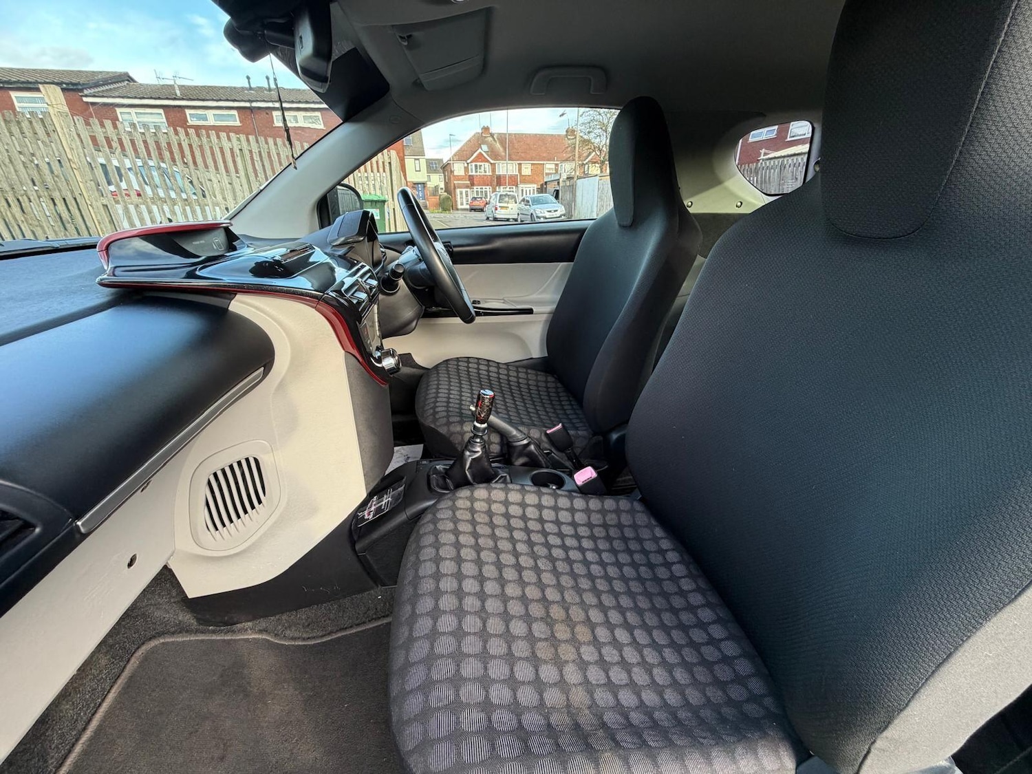 Used Toyota IQ 2011 for sale - 76913770: Photo 36