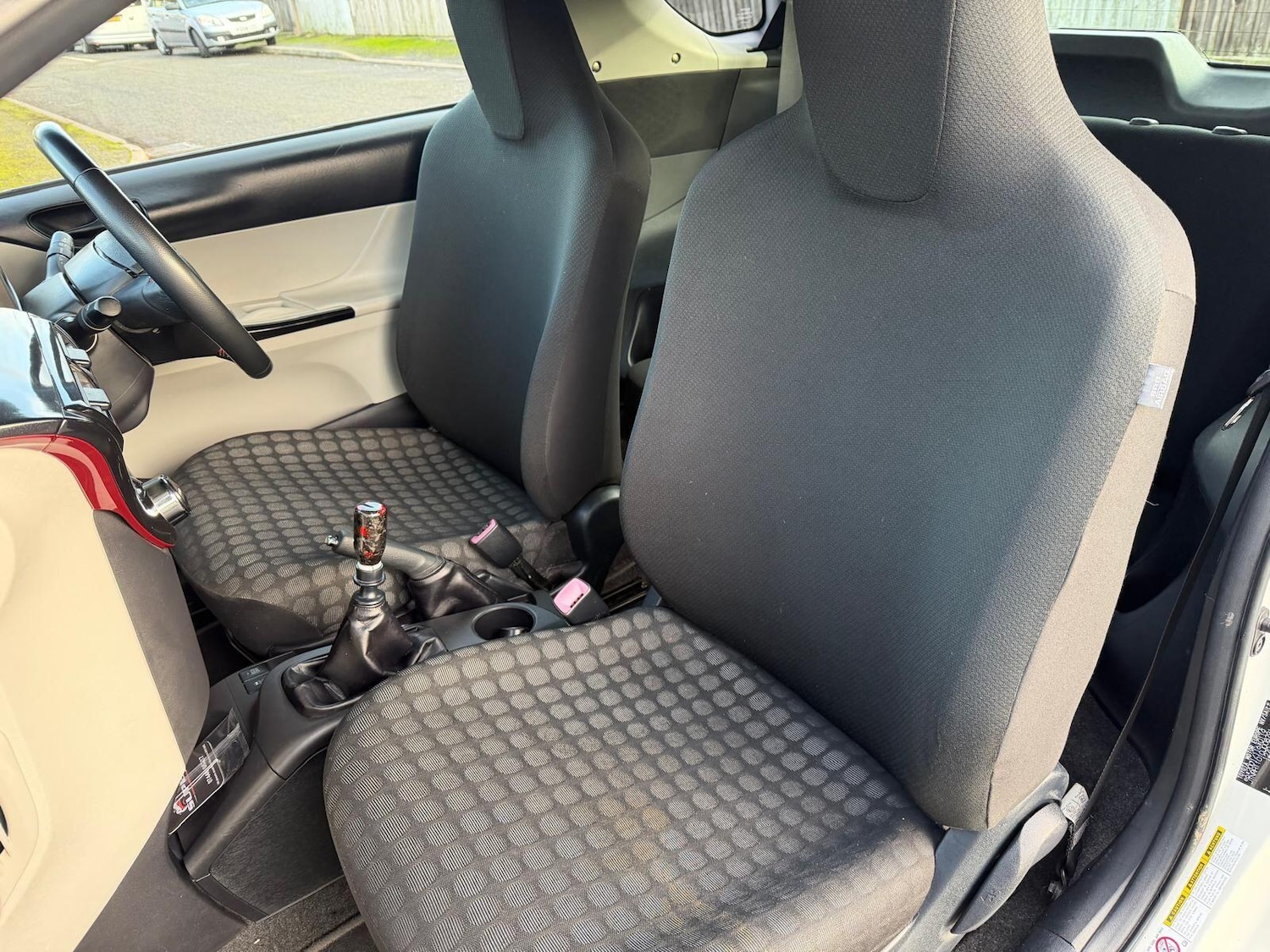 Used Toyota IQ 2011 for sale - 76913770: Photo 37