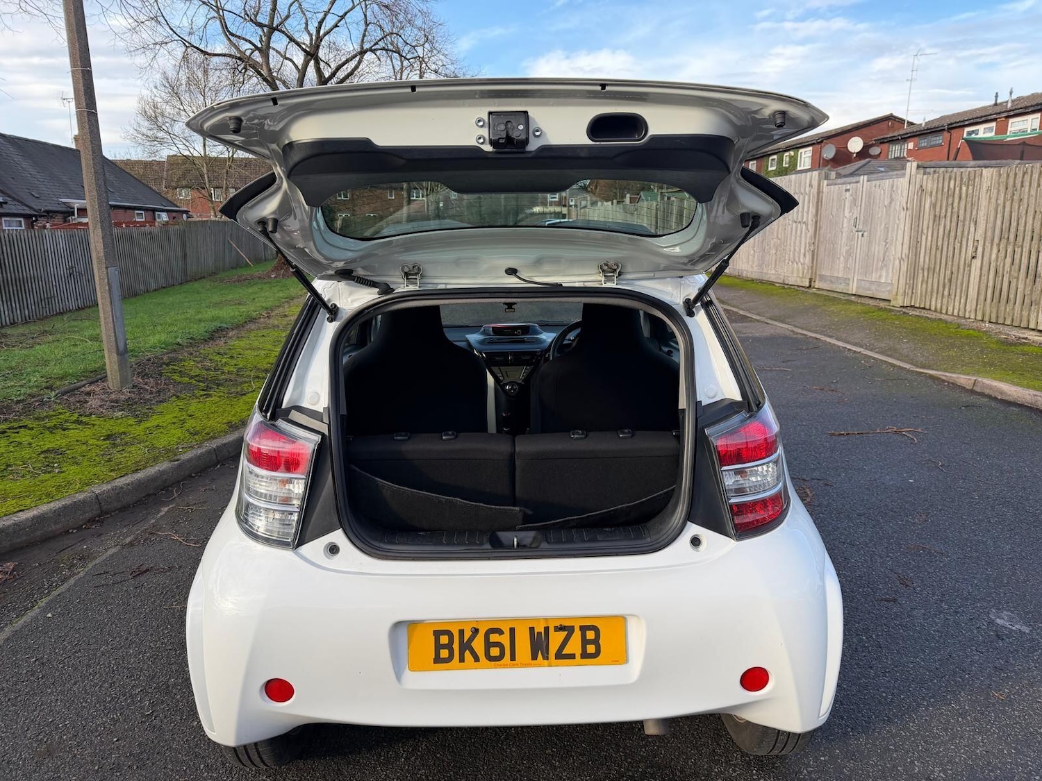 Used Toyota IQ 2011 for sale - 76913770: Photo 39