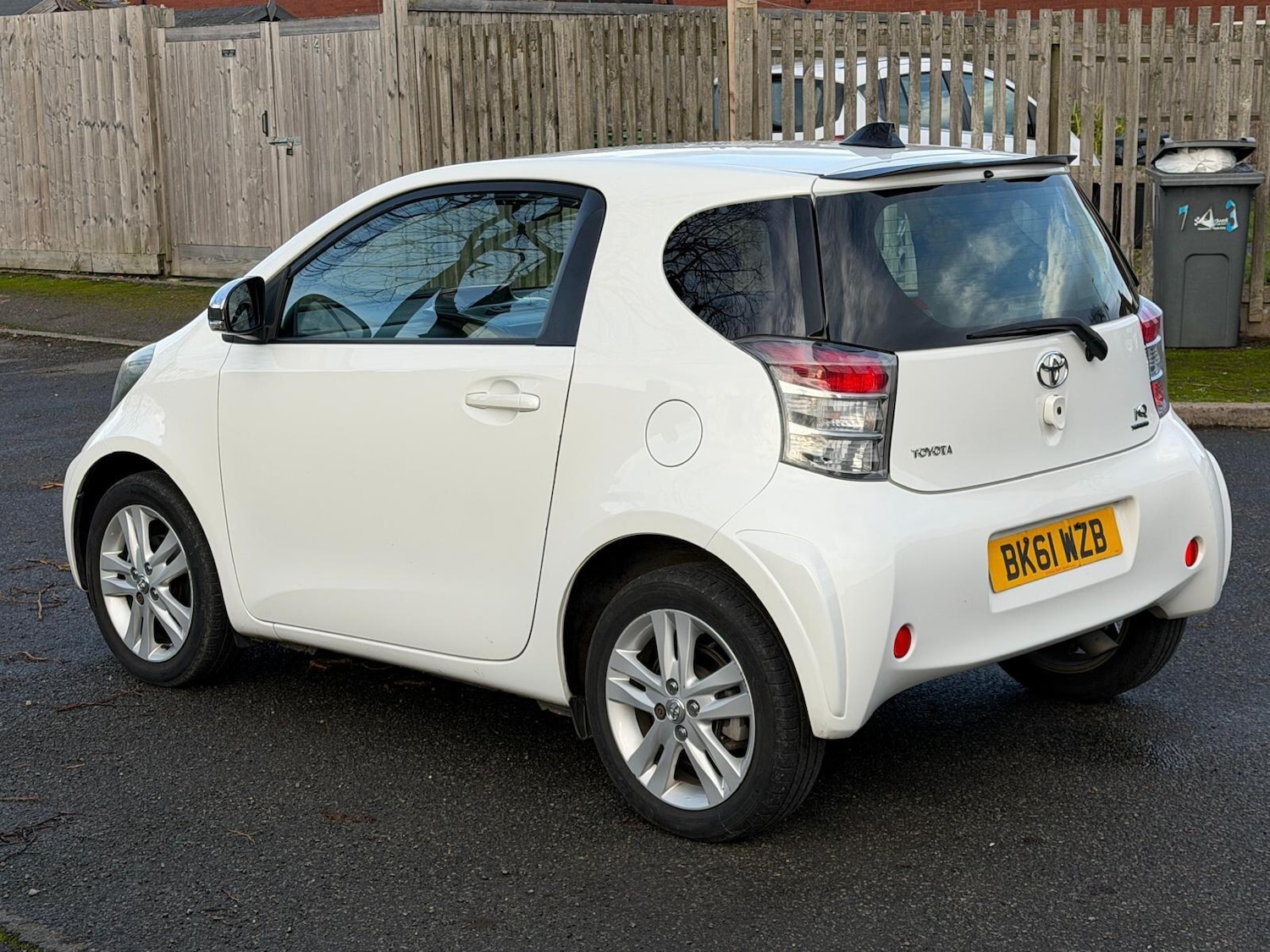 Used Toyota IQ 2011 for sale - 76913770: Photo 4