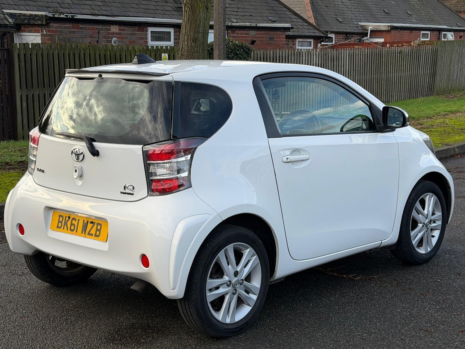 Used Toyota IQ 2011 for sale - 76913770: Photo 9