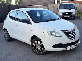 Used Chrysler Ypsilon 2014 for sale - 78549073: Photo