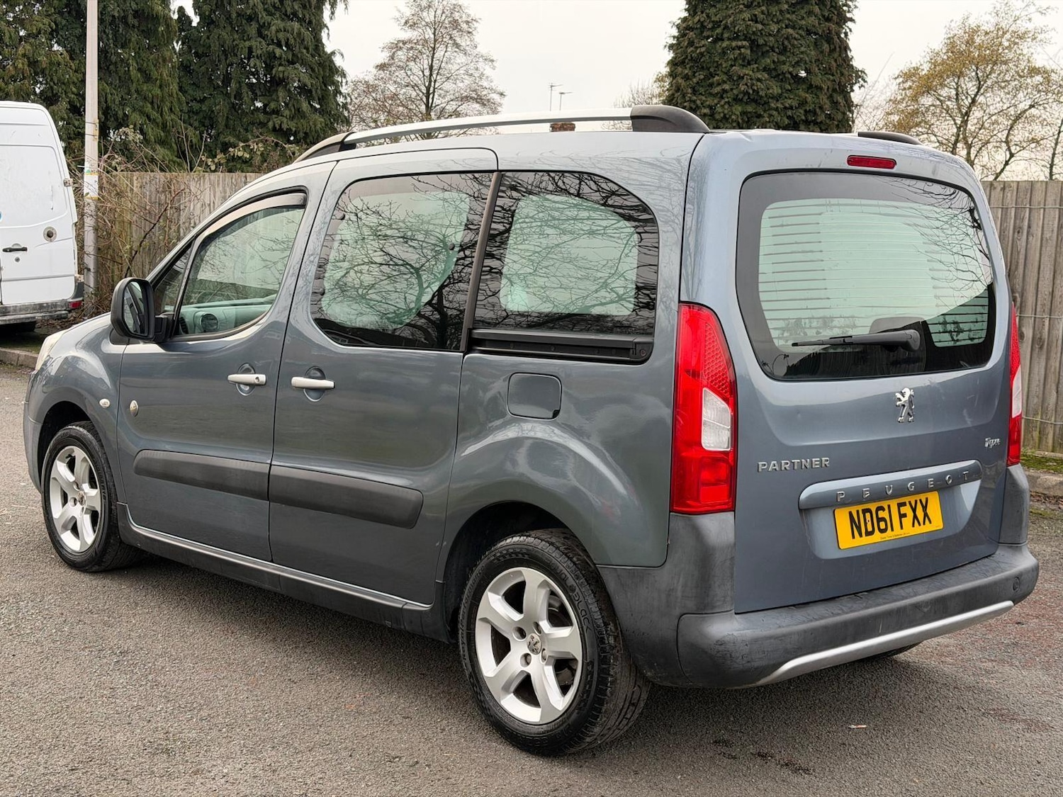 Used Peugeot Partner Tepee 2011 for sale - 77586530: Photo 5