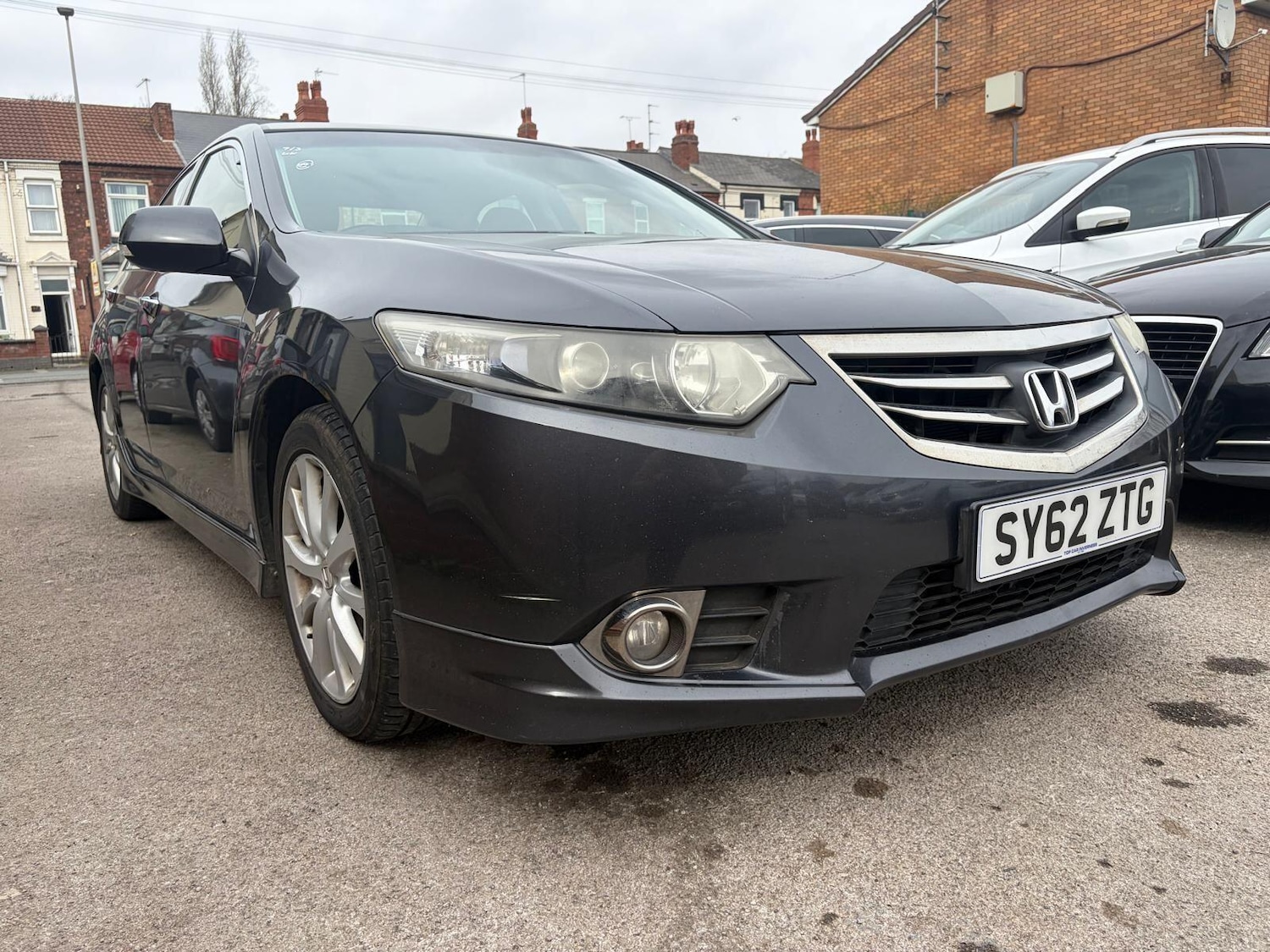 Used Honda Accord 2013 for sale - 77994106: Photo 2
