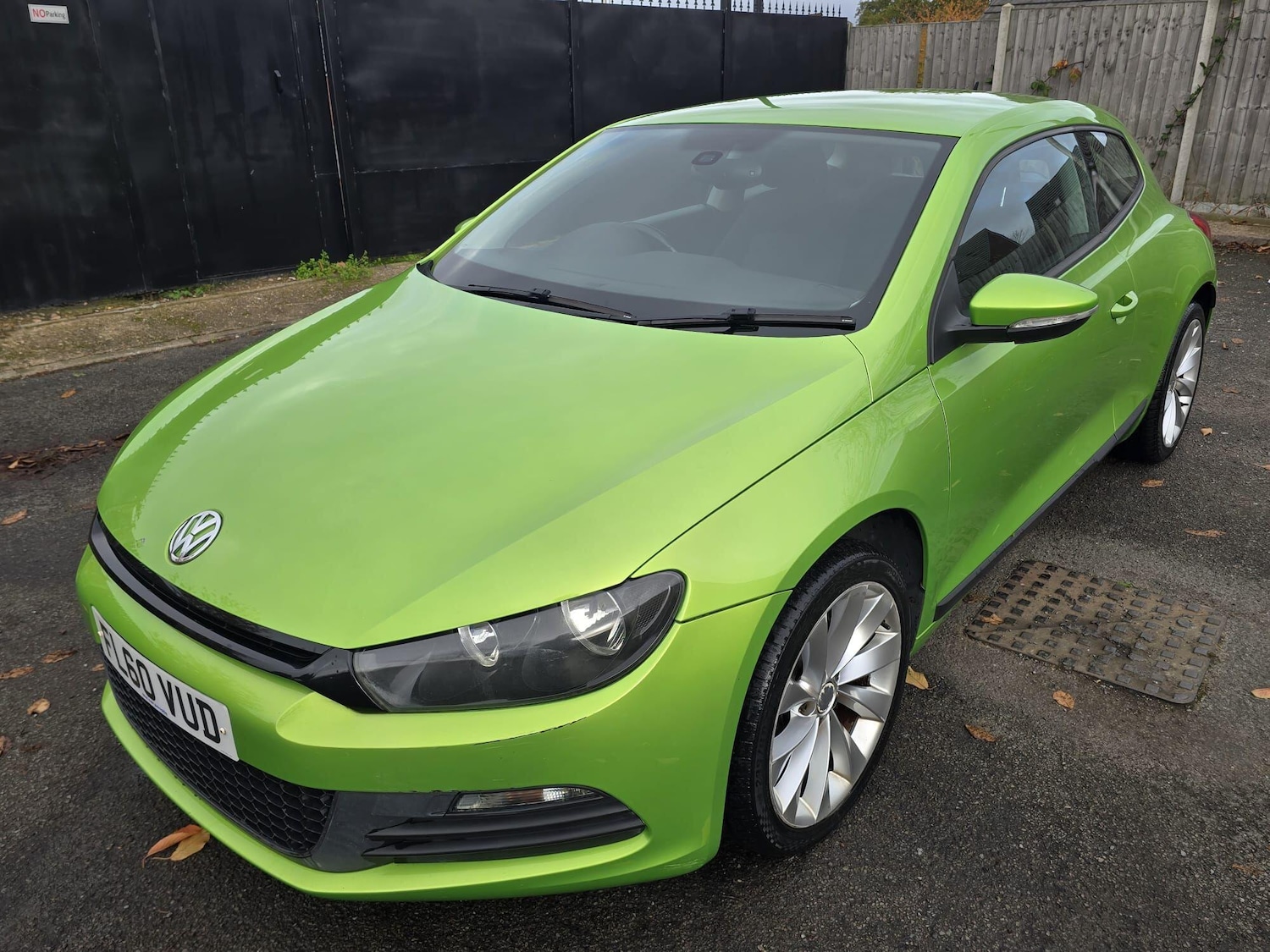 Used Volkswagen Scirocco 2010 for sale - 76528016: Photo 10