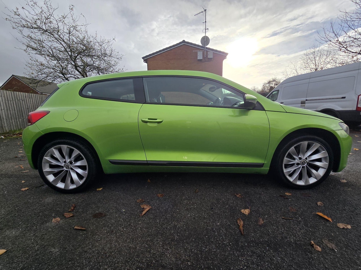 Used Volkswagen Scirocco 2010 for sale - 76528016: Photo 20