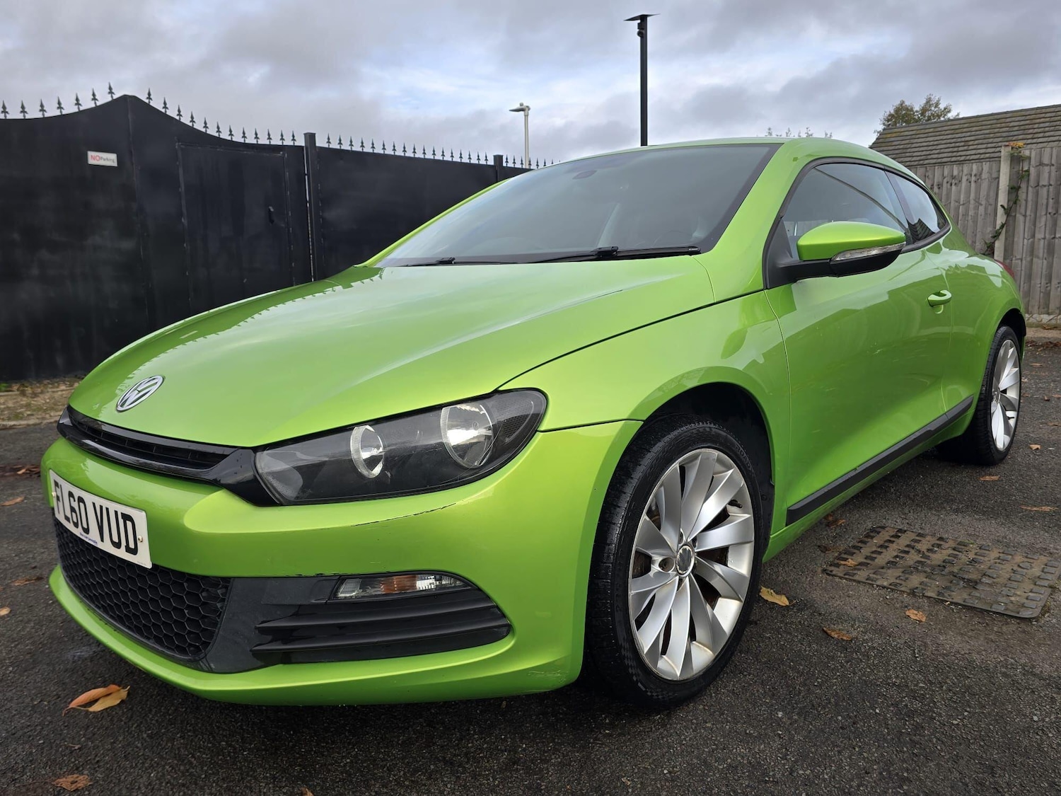 Used Volkswagen Scirocco 2010 for sale - 76528016: Photo 3