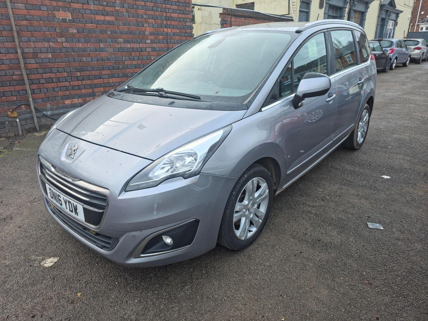 Used Peugeot 5008 2016 for sale - 76549107: Photo 1