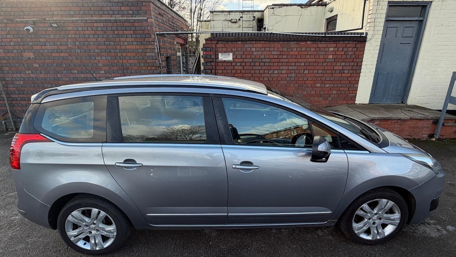 Used Peugeot 5008 2016 for sale - 76549107: Photo 20