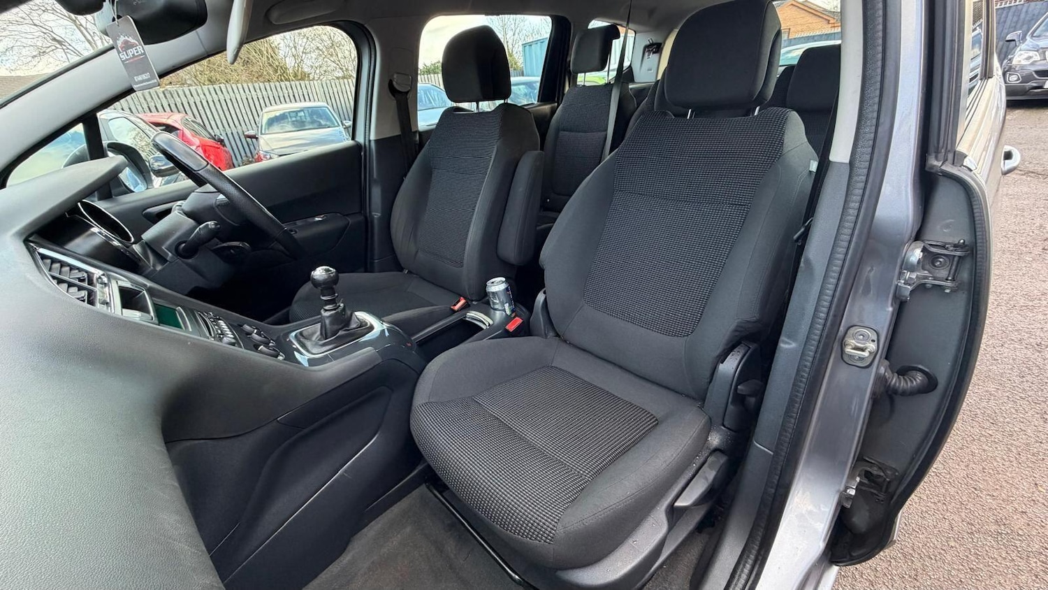 Used Peugeot 5008 2016 for sale - 76549107: Photo 36