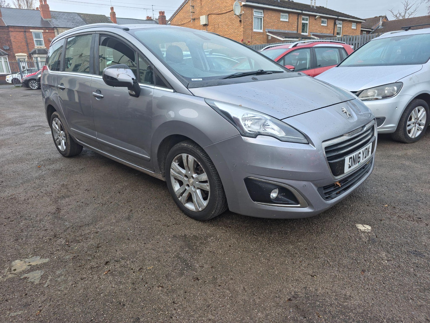 Used Peugeot 5008 2016 for sale - 76549107: Photo 6