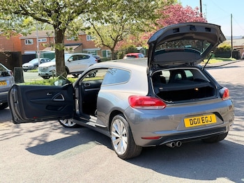 Used Volkswagen Scirocco 2011 for sale - 78347205: Photo