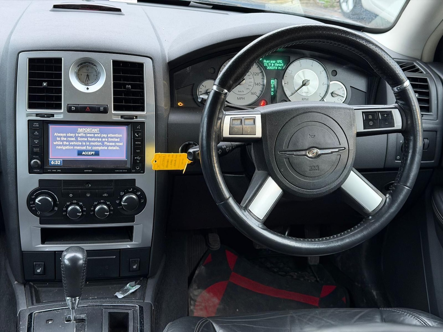 Used Chrysler 300C 2010 for sale - 77737734: Photo 39