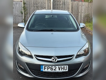 Used Vauxhall Astra 2013 for sale - 78695241: Photo