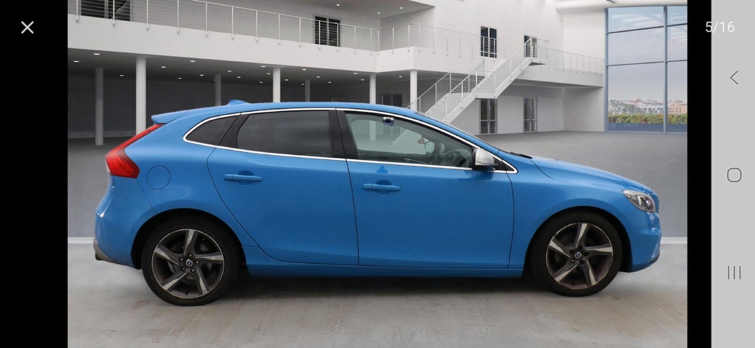 Used Volvo V40 2014 for sale - 76527810: Photo 4