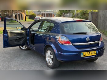Used Vauxhall Astra 2009 for sale - 78430205: Photo