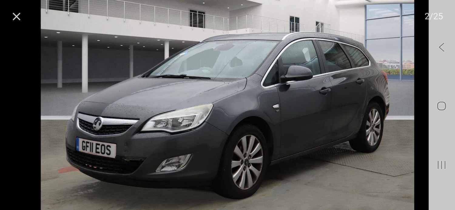 Used Vauxhall Astra 2011 for sale - 77753426: Photo 2