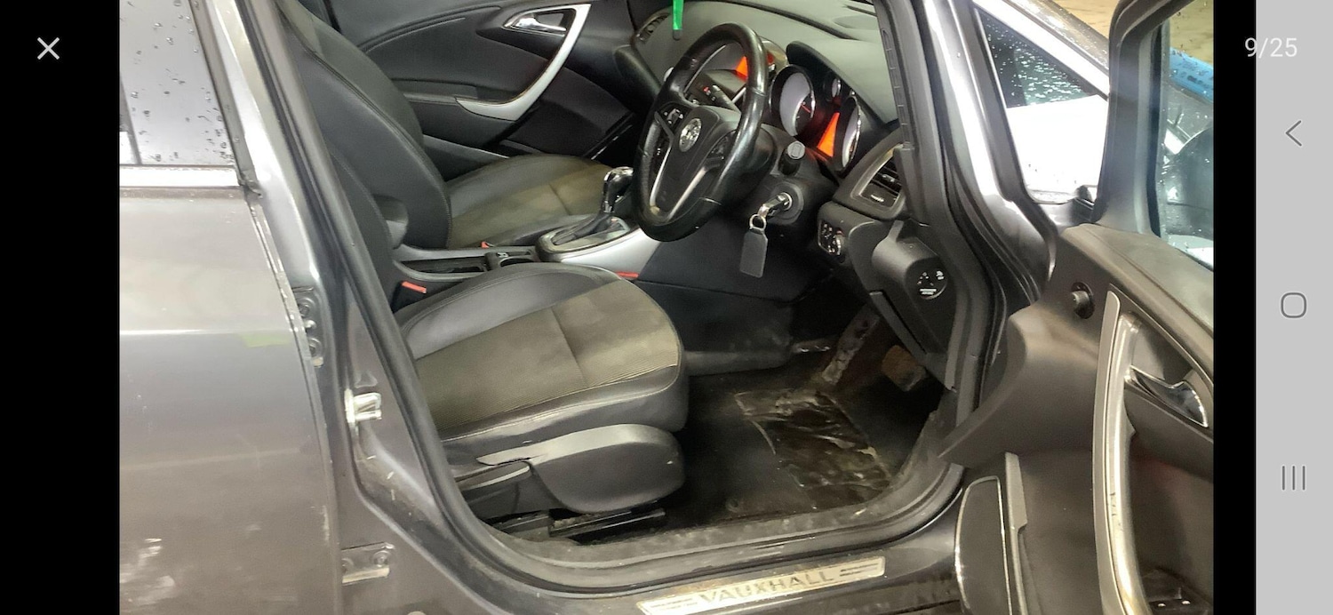 Used Vauxhall Astra 2011 for sale - 77753426: Photo 7