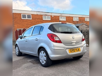Used Vauxhall Corsa 2010 for sale - 77925878: Photo