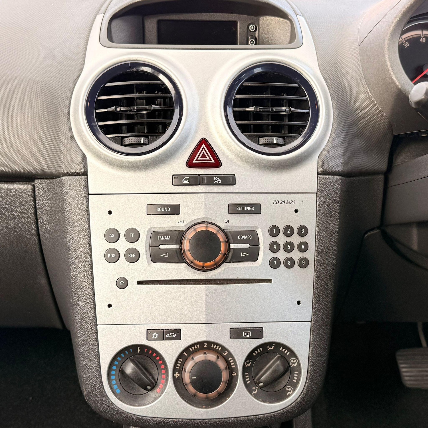 Used Vauxhall Corsa for sale - 77925878: Photo 53