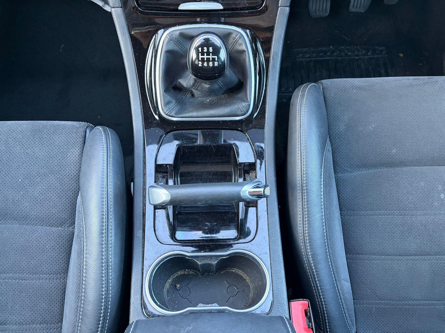 Used Ford S-Max 2012 for sale - 76912805: Photo 24