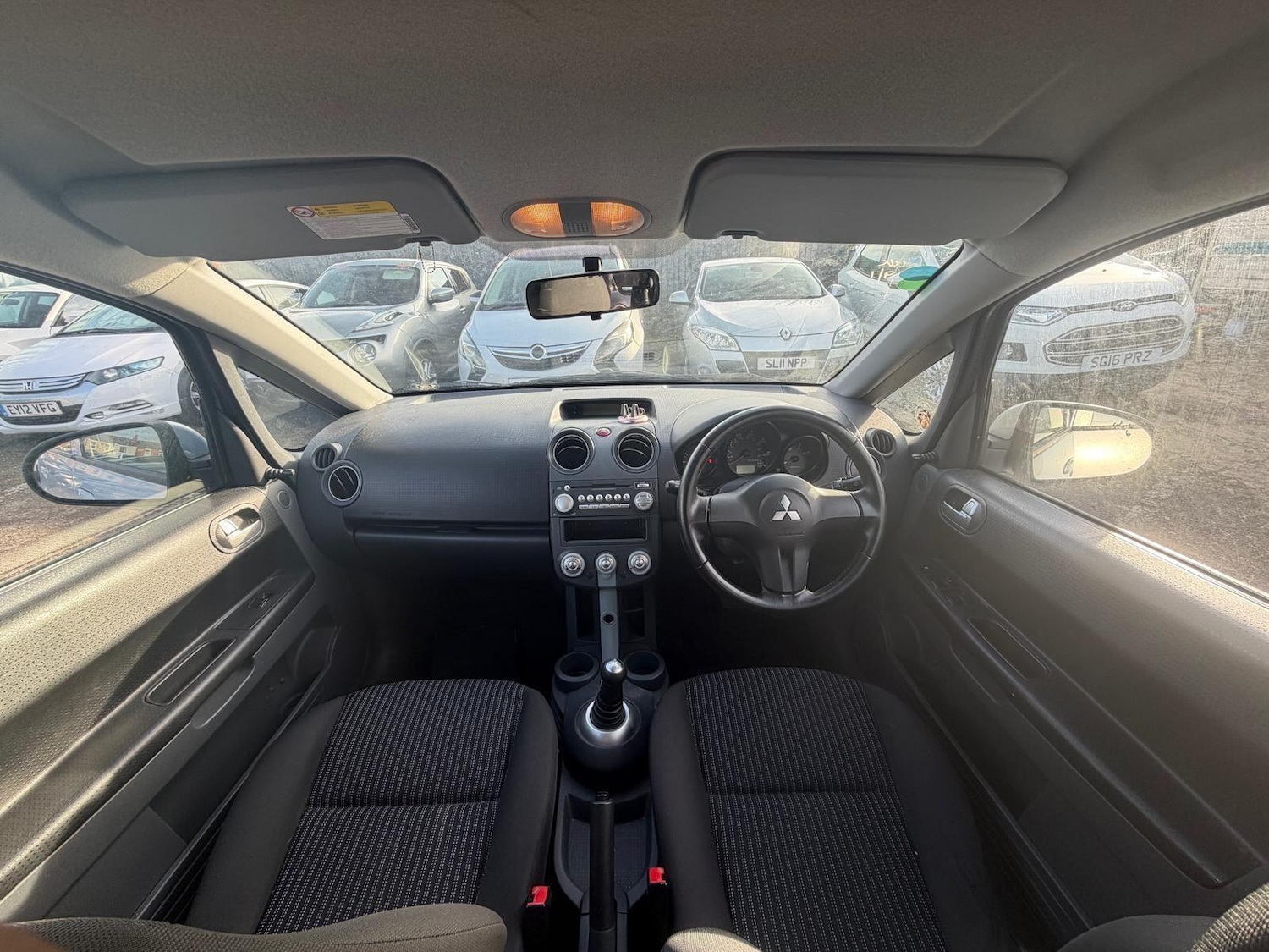 Used Mitsubishi Colt for sale - 77267952: Photo 33