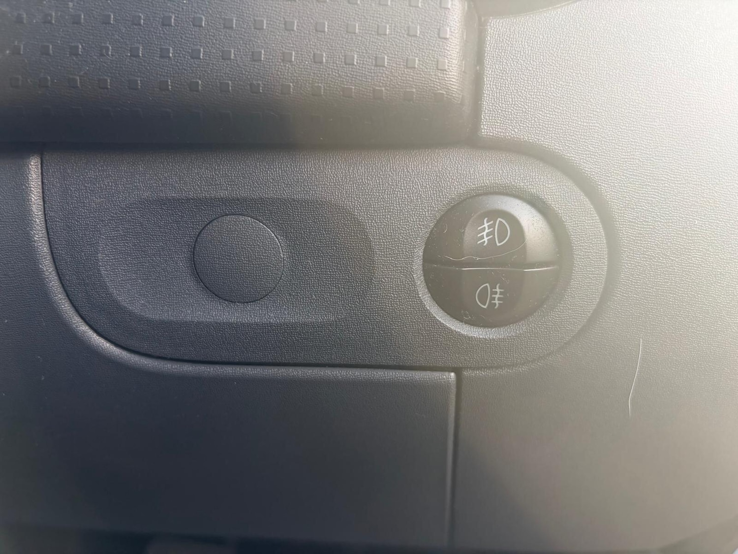 Used Mitsubishi Colt for sale - 77267952: Photo 40