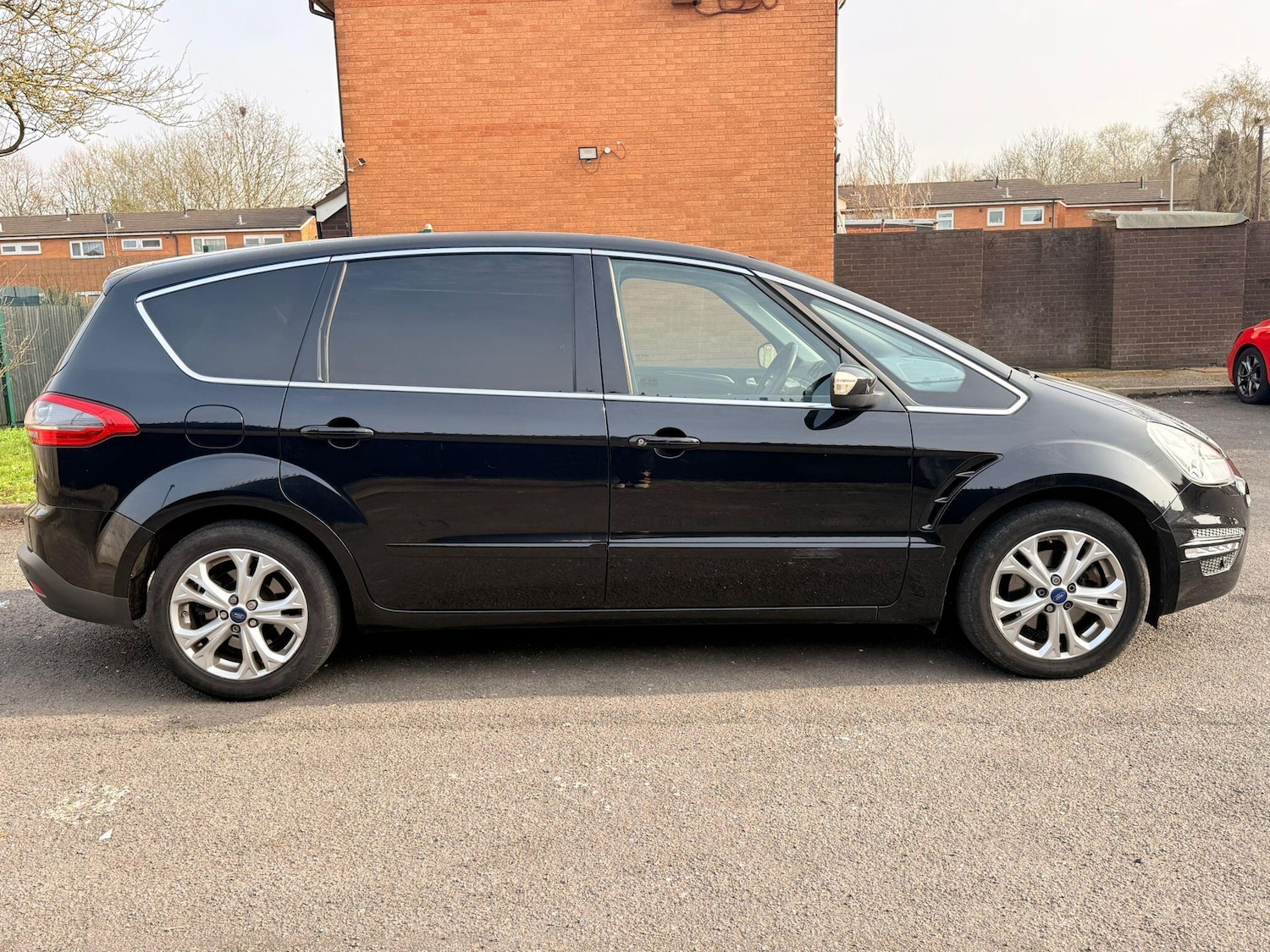 Used Ford S-Max 2015 for sale - 77970559: Photo 16