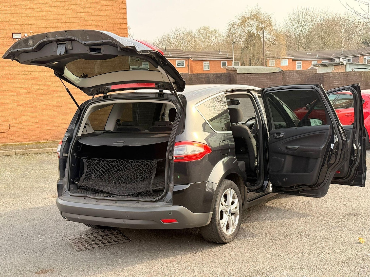 Used Ford S-Max 2015 for sale - 77970559: Photo 17