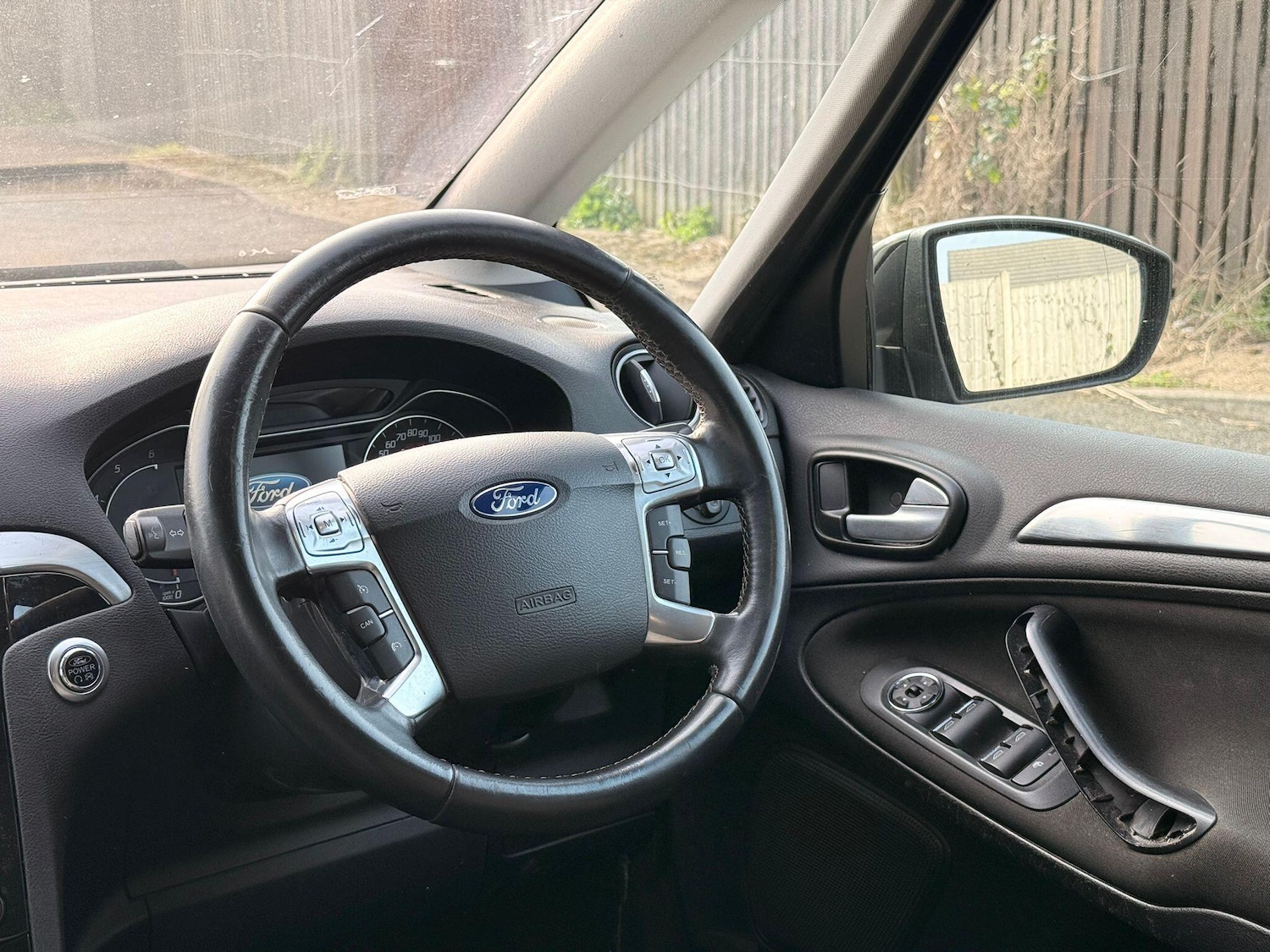 Used Ford S-Max 2015 for sale - 77970559: Photo 26