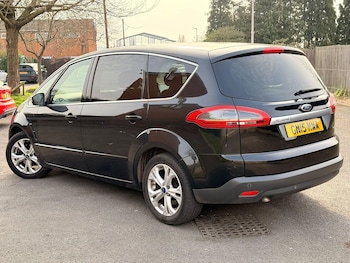 Used Ford S-Max 2015 for sale - 77970559: Photo