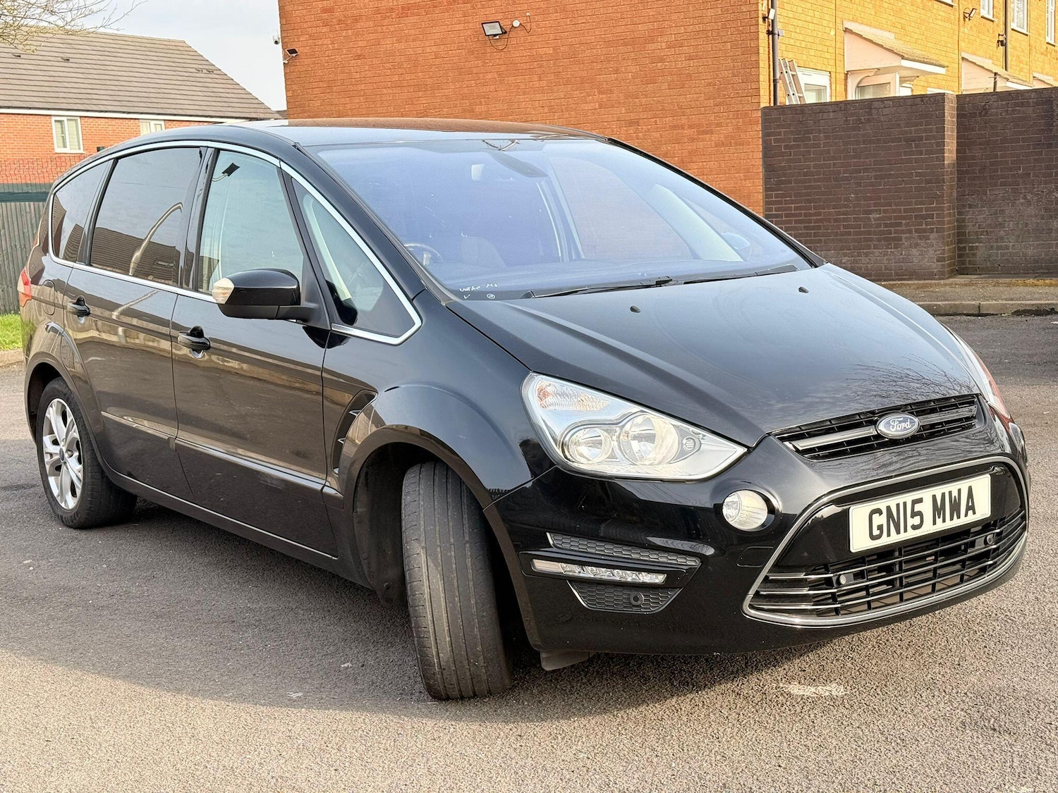 Used Ford S-Max 2015 for sale - 77970559: Photo 5