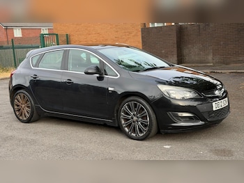 Used Vauxhall Astra 2012 for sale - 79565640: Photo