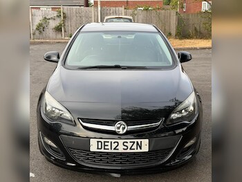 Used Vauxhall Astra 2012 for sale - 79565640: Photo