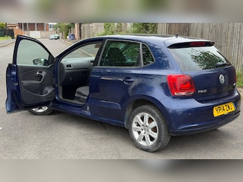 Used Volkswagen Polo 2014 for sale - 78528100: Photo