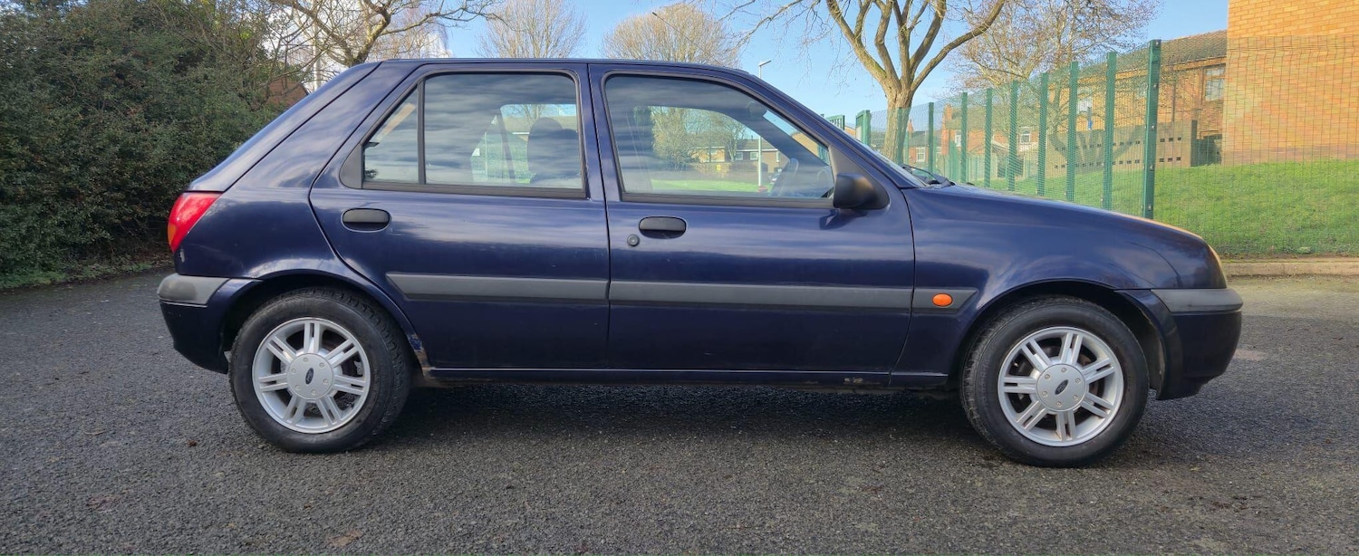 Used Ford Fiesta 2001 for sale - 77387031: Photo 20