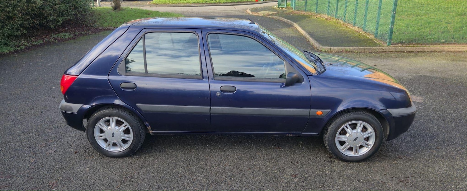 Used Ford Fiesta 2001 for sale - 77387031: Photo 21