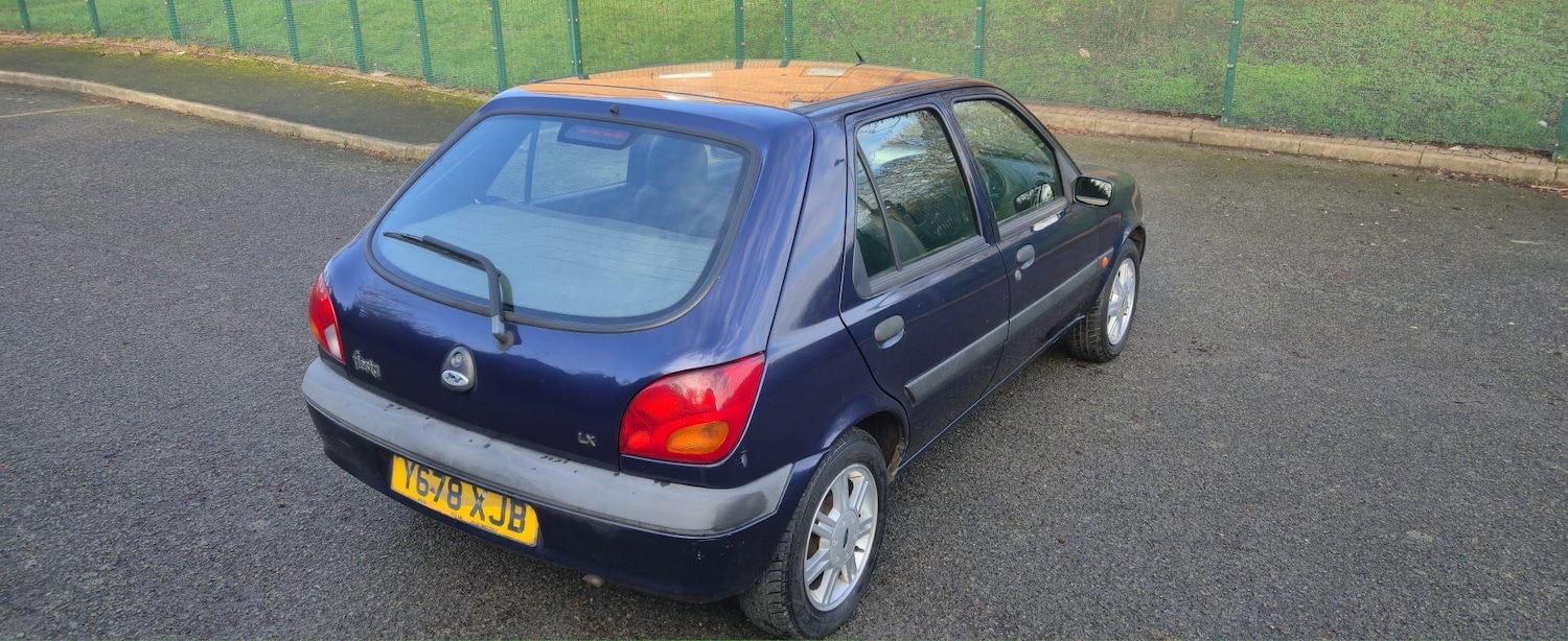 Used Ford Fiesta 2001 for sale - 77387031: Photo 24