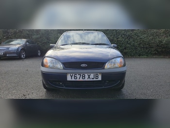 Used Ford Fiesta 2001 for sale - 77387031: Photo