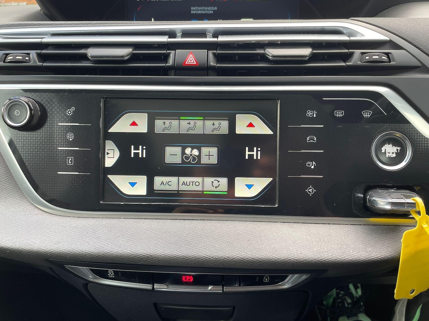 Used Citroen C4 Grand Picasso 2015 for sale - 76377256: Photo 40