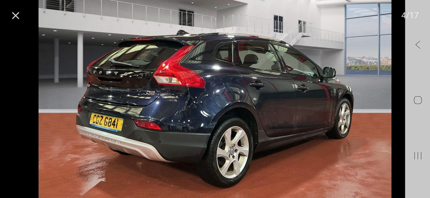 Used Volvo V40 2016 for sale - 77559382: Photo 6