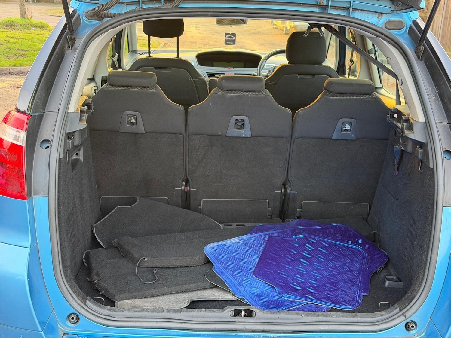 Used Citroen C4 Picasso 2008 for sale - 76964430: Photo 38