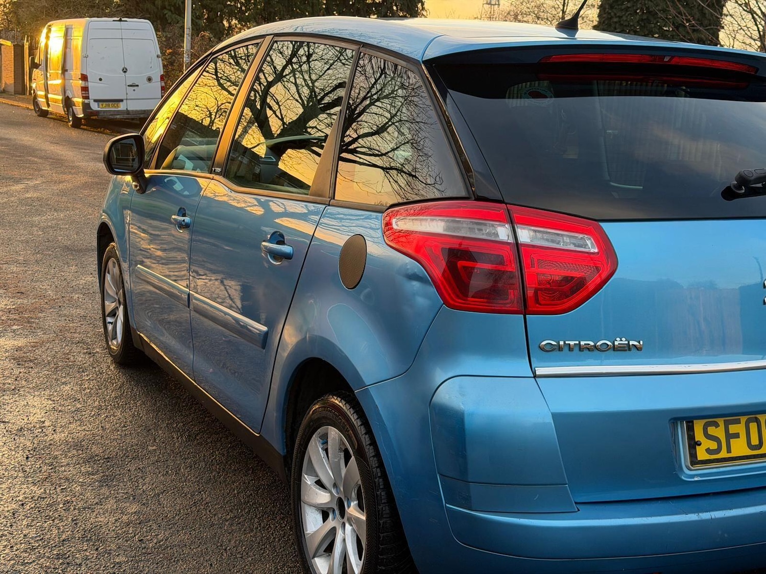 Used Citroen C4 Picasso 2008 for sale - 76964430: Photo 4